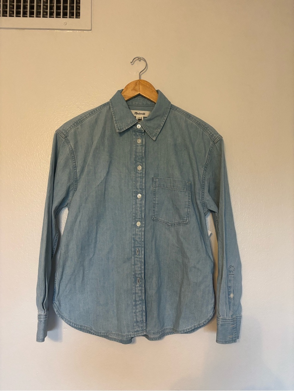 Brand New Madewell 100% Cotton Light Blue Denim Button-Up Shirt Size Small